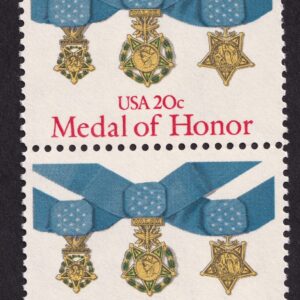 Scott #2045 Medal of Honor Vertical Pair of Stamps - MNH