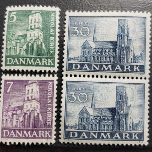 Stamp Europe Denmark 1936 A37 "Nikolai Church" A37 #252-3 & A39 "Rile Cathedral"