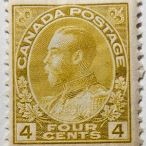 Stamp Canada 1922 "King George V" A43 #110 olive bister MLH