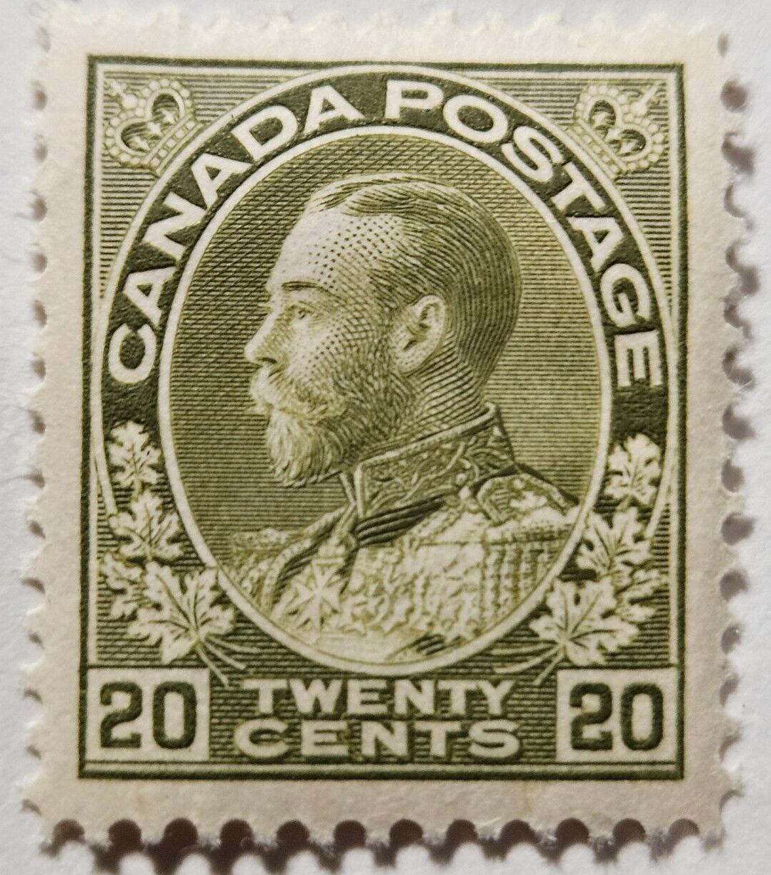 Stamp Canada 1925 "King George V" A43 #119 olive green MLH