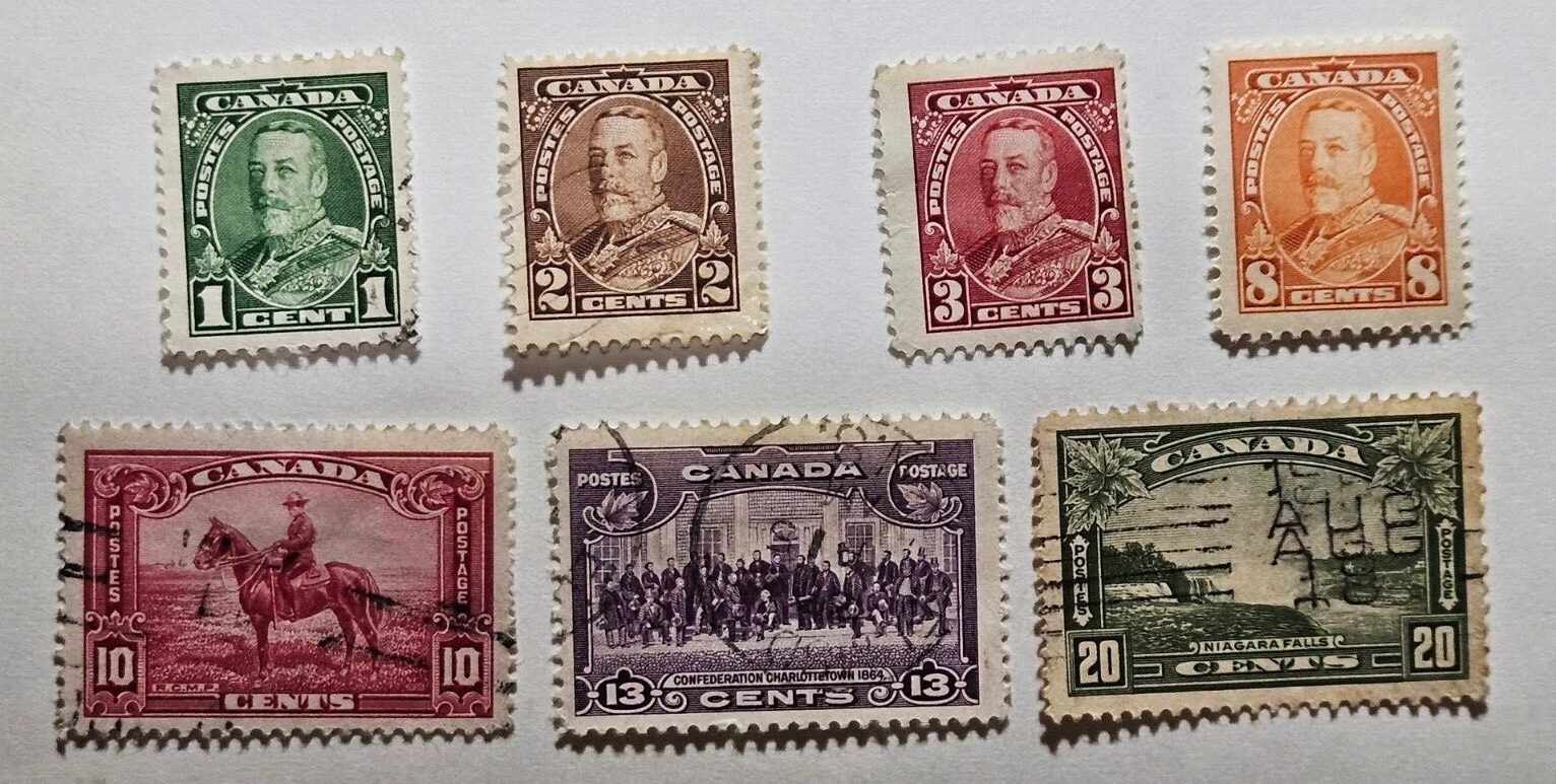 Stamp Canada Issues of 1935 A81 #217-219, 222, A82 #223, A83 #224, A84 #225 mix