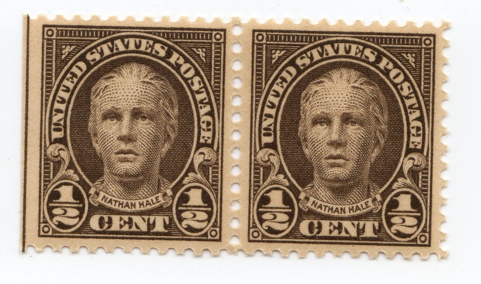Scott #551 Nathan Hale Pair of Stamps - MNH #1 Left Edge XF
