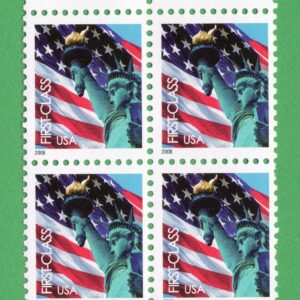 Scott #3965 Statue of Liberty & Flag Block of 4 Stamps - MNH Top