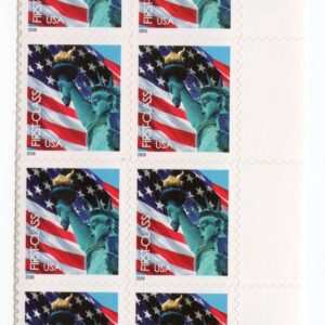 Scott #3966 Statue of Liberty & Flag Plate Block of 8 Stamps - MNH Right