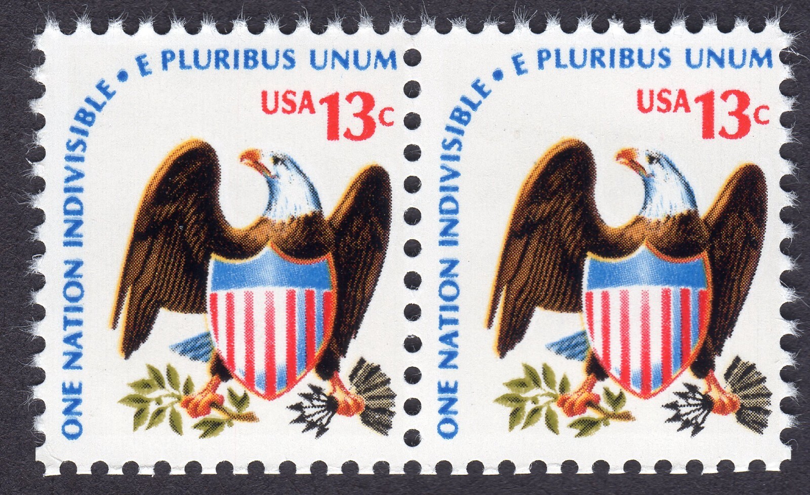 Scott #1596 Eagle & Shield Horizontal Pair of Stamps - MNH