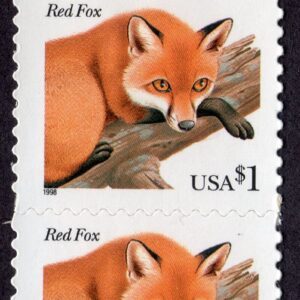 Scott #3036 Red Fox Vertical Pair of Stamps - MNH w/Selvage