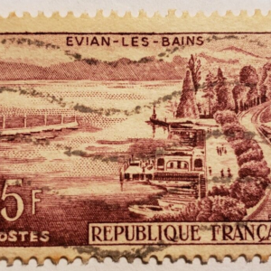 Stamp Europe France 1959 set of 2 Evian-les-Bains & Sens River