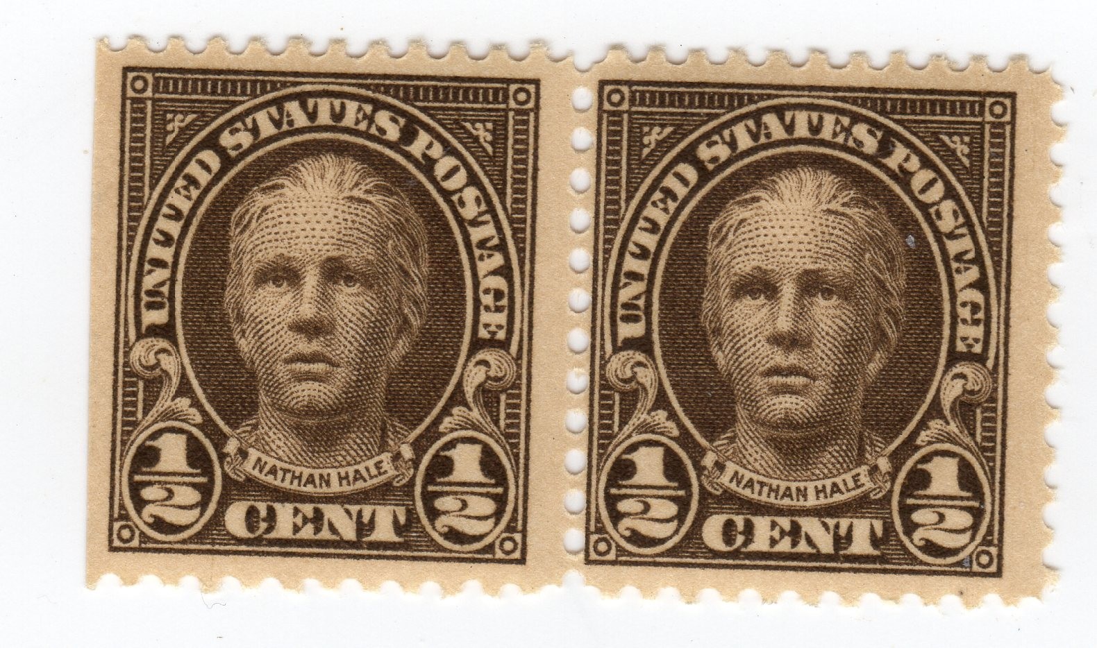 Scott #551 Nathan Hale Pair of Stamps - MNH #2 Left Edge VF/XF
