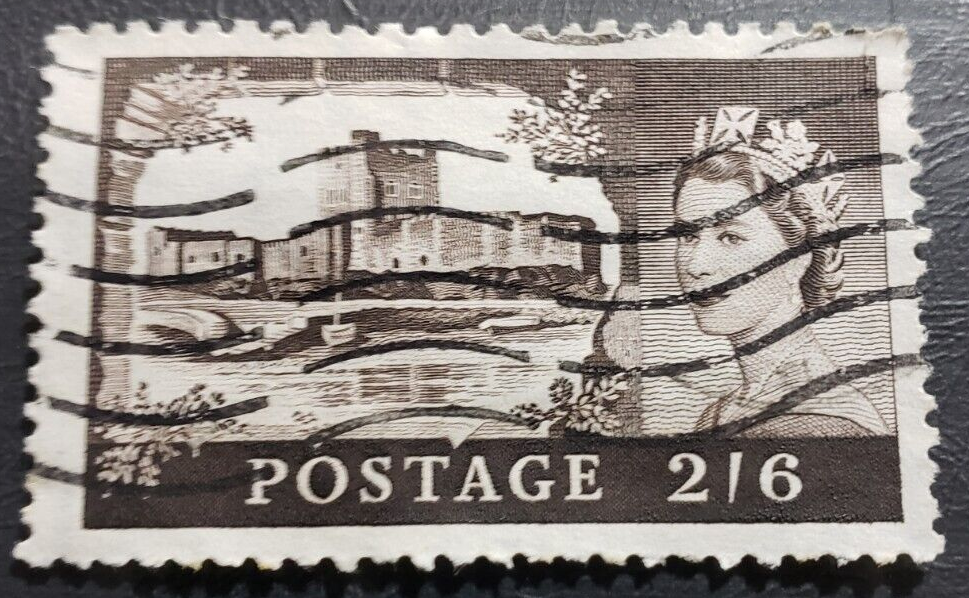 Stamp Europe Great Britain Carrickfergus Castle, Ireland 1953