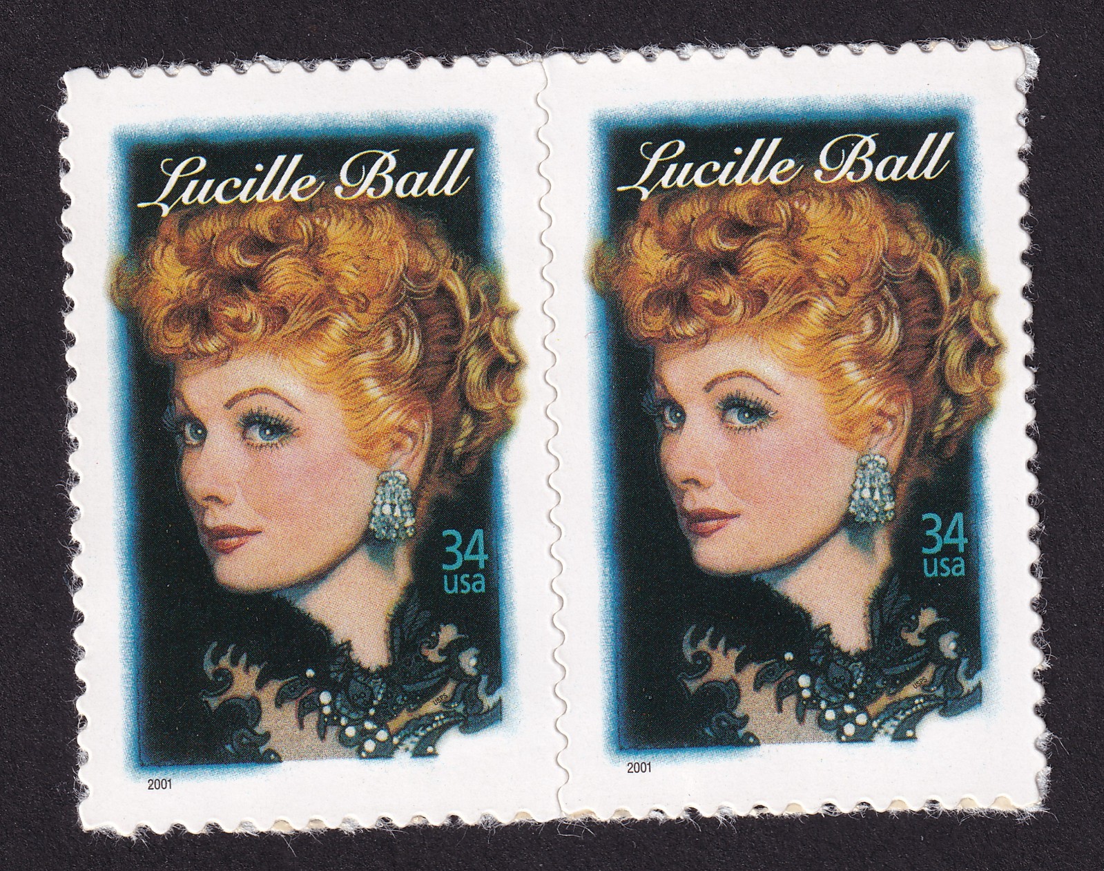 Scott #3523 Lucille Ball (Legends of Hollywood) Horizontal Pair of Stamps - MNH