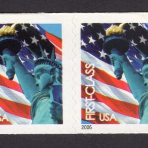 Scott #3969 Statue of Liberty Coil Pair of Stamps - MNH