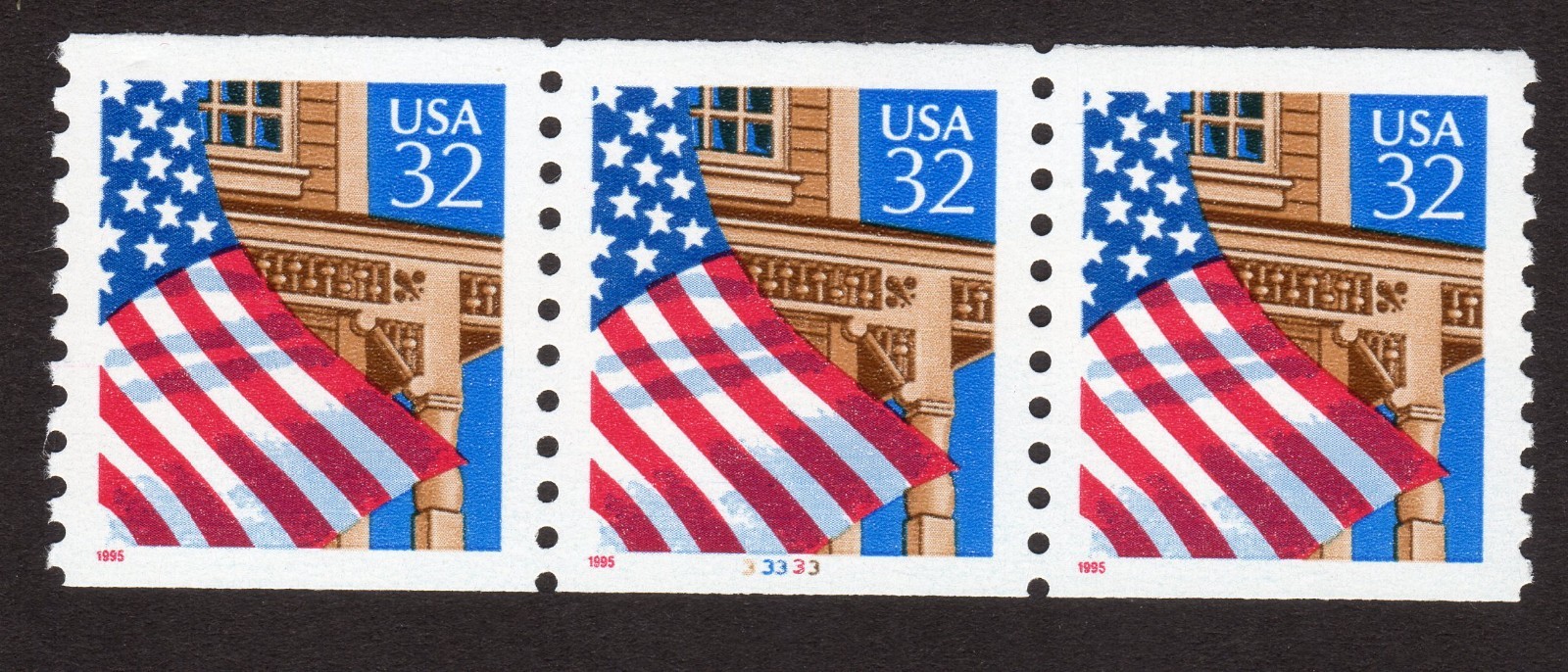 Scott #2913 Flag Over Porch Plate # Coil (PNC3) of 3 Stamps - MNH P#33333 LGG