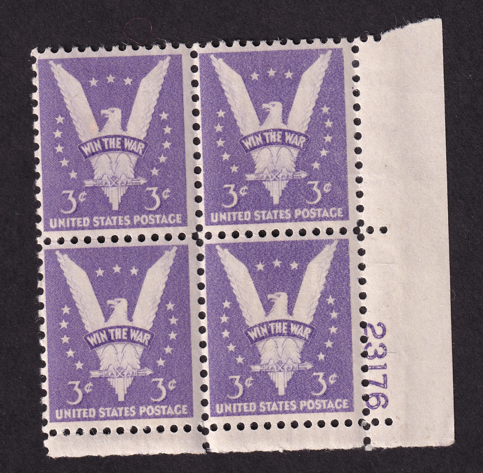 Scott #905 Win the War Plate Block of 4 Stamps - MNH P#23176 LR