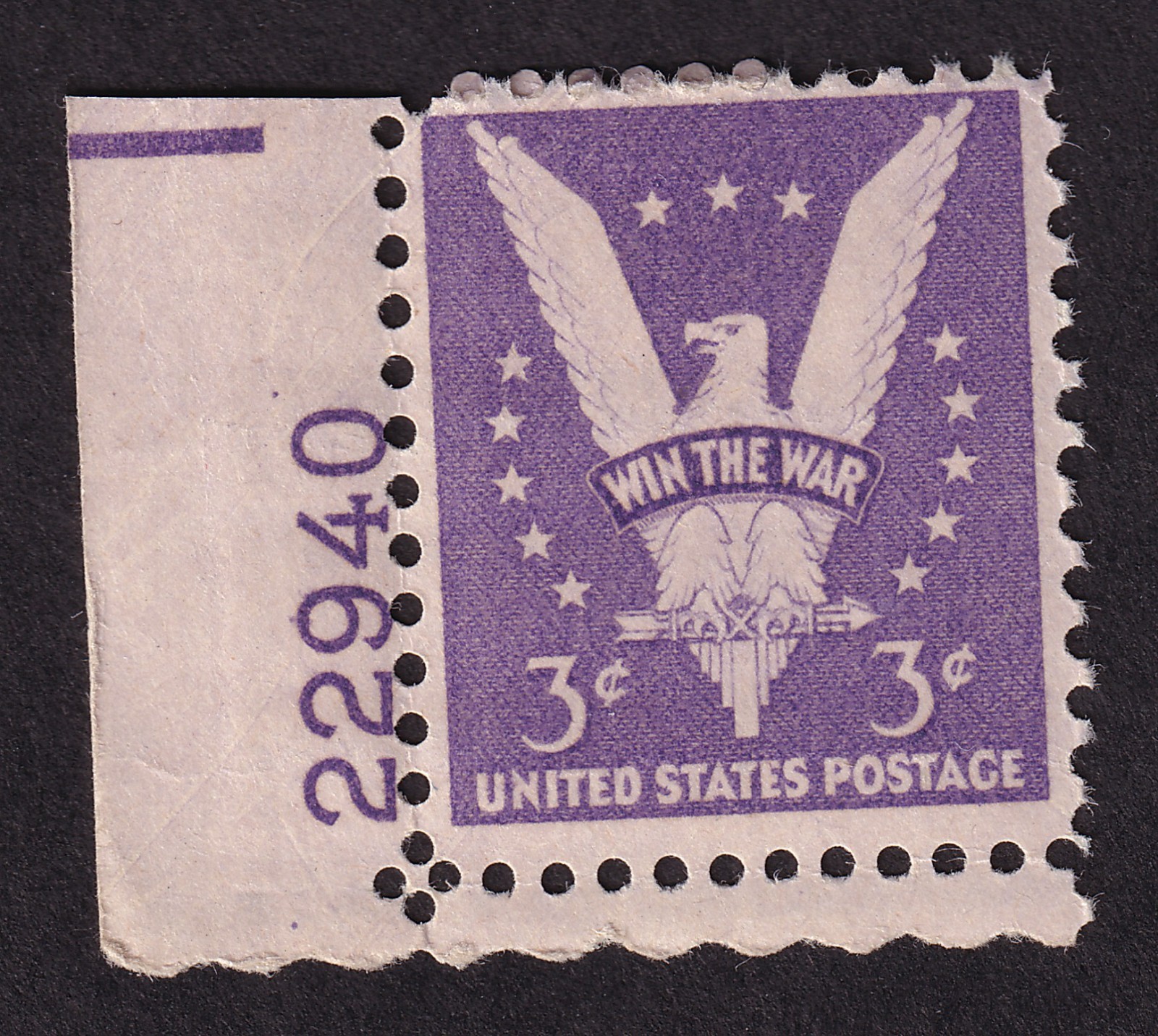 Scott #905 Win the War Plate # Single Stamp - MNH P#22940 LL
