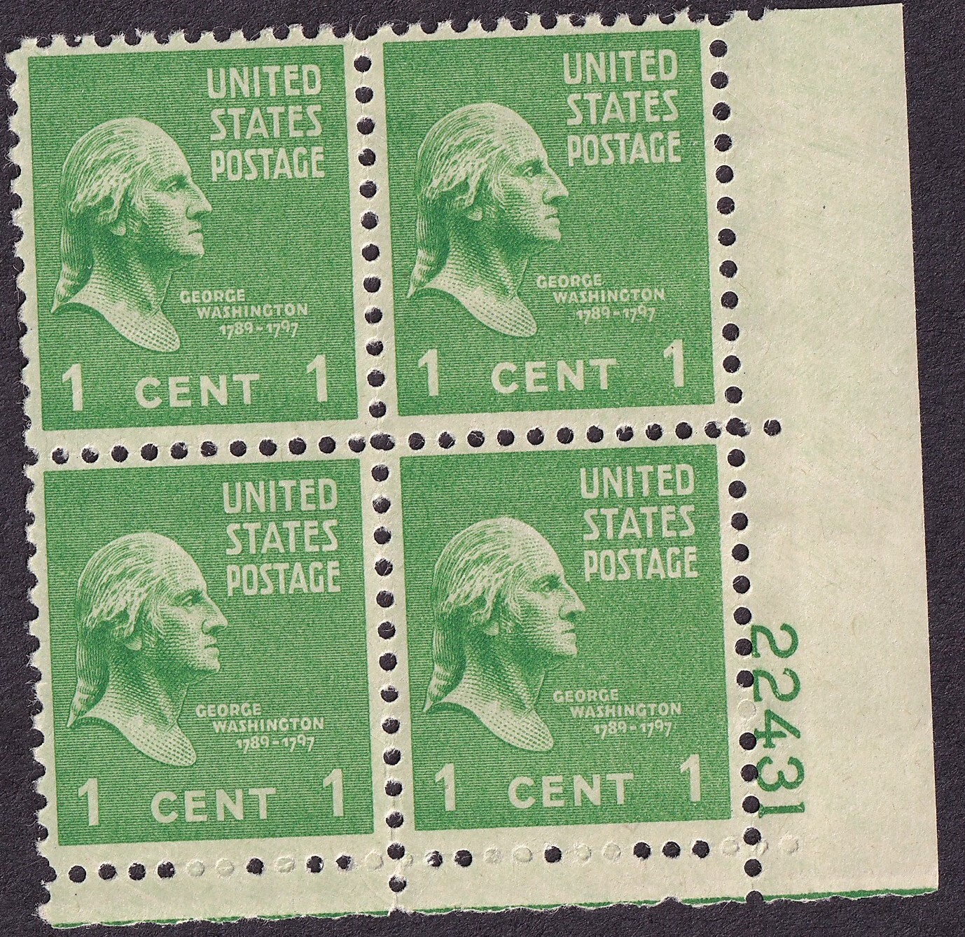 Scott #804 George Washington Plate Block of 4 Stamps - MNH