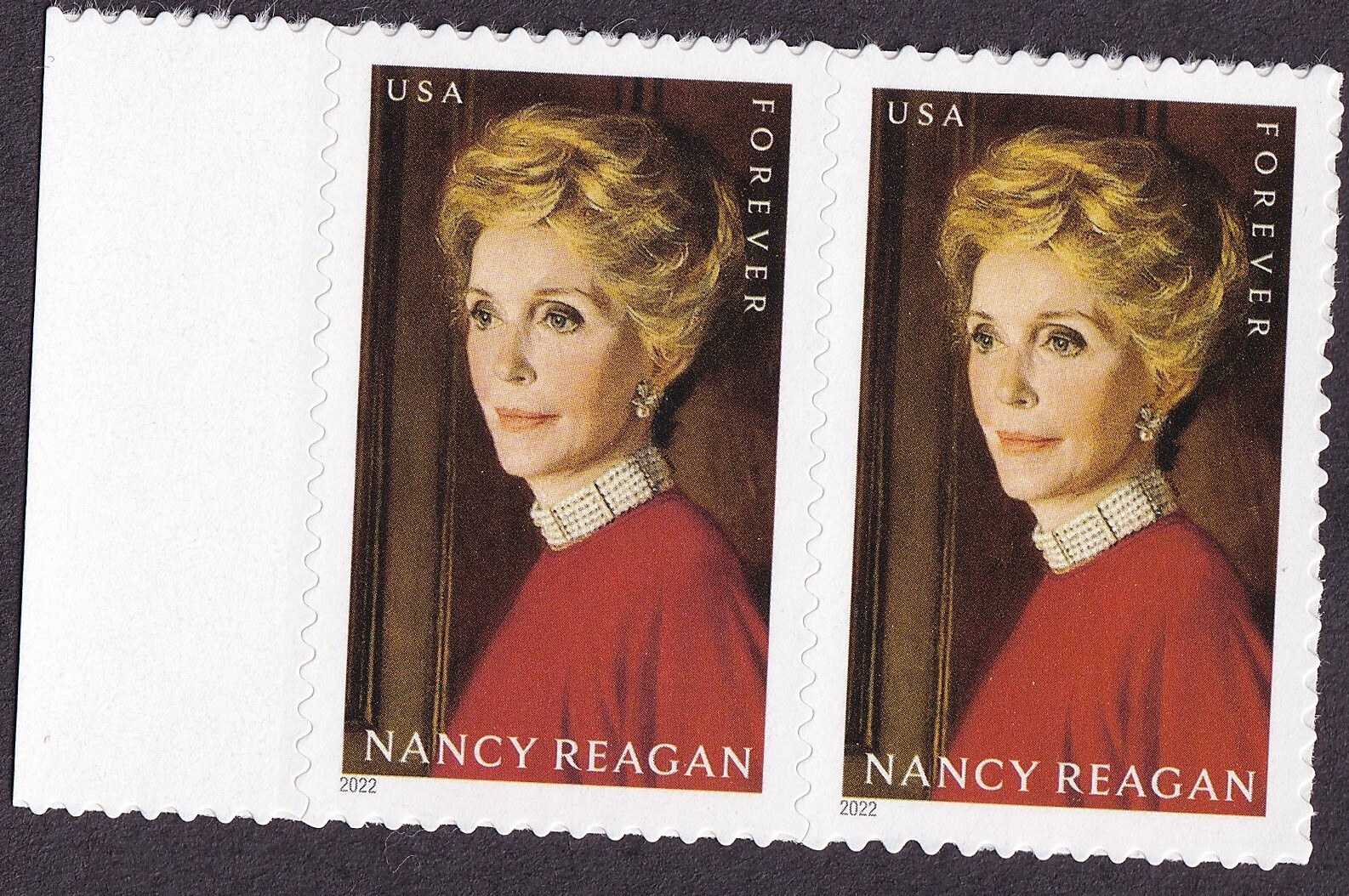 Scott #5702 Nancy Reagan Pair of Forever Stamps - MNH